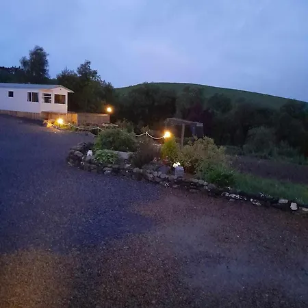 Comfortable Mobile In The Countryside *