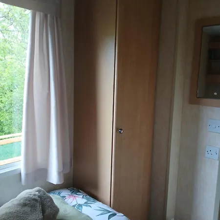 Comfortable Mobile In The Countryside *