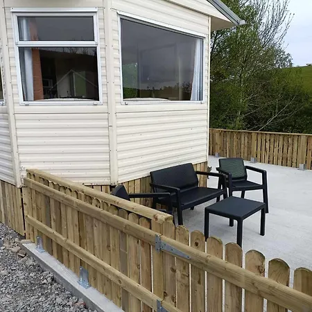 Casa de Férias Comfortable Mobile In The Countryside Ballintra